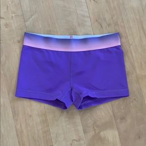EUC 👧🏻 Ivivva shorts